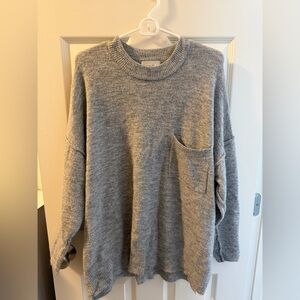 Zenana Outfitters Gray Crewneck oversized sweater